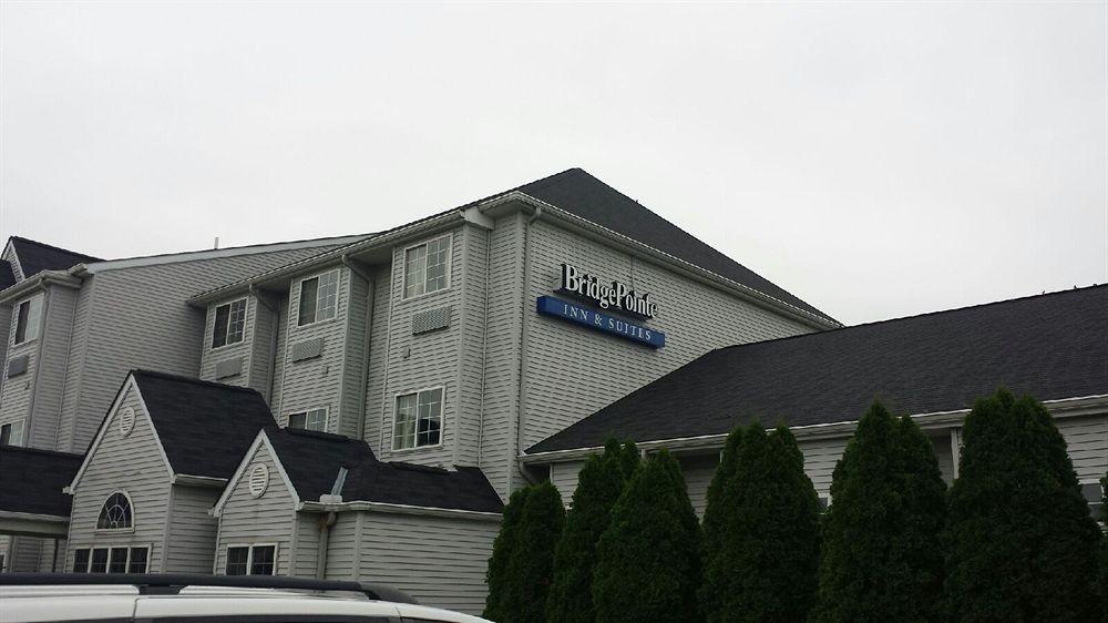 Bridgepointe Inn & Suites Toledo-Perrysburg-Rossford-Oregon-Maumee By Hollywood Casino Northwood Ngoại thất bức ảnh