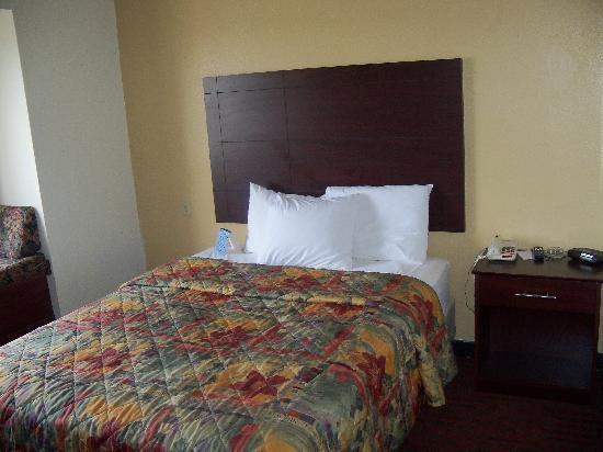 Bridgepointe Inn & Suites Toledo-Perrysburg-Rossford-Oregon-Maumee By Hollywood Casino Northwood Ngoại thất bức ảnh